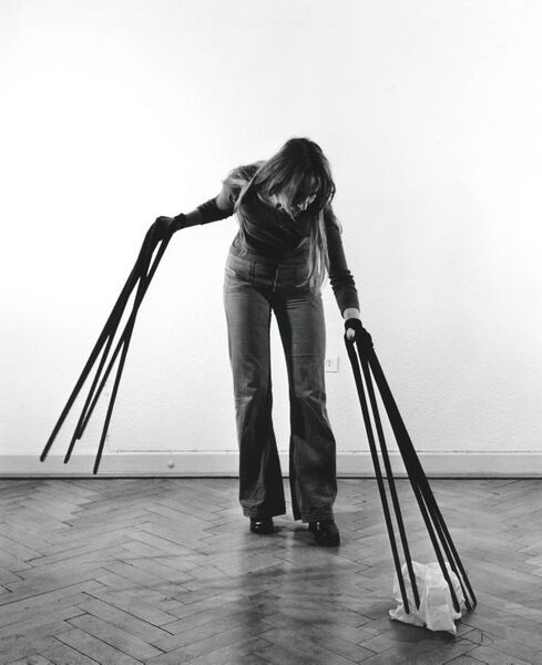 Файл:Finger gloves, 1972.jpg